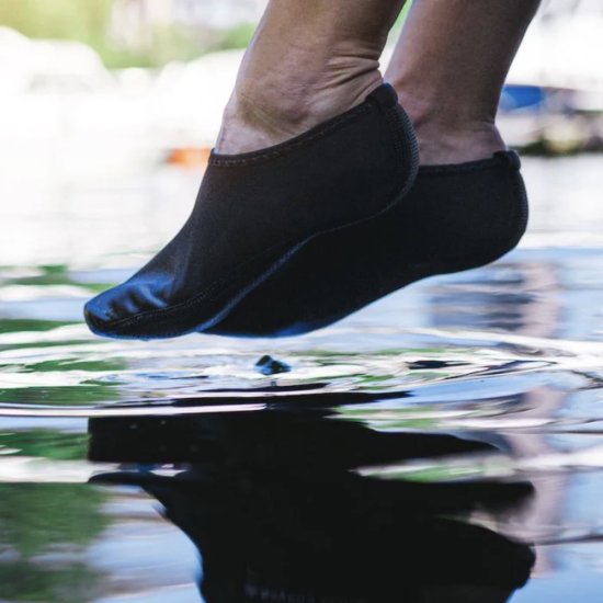 Swim Shoes - AquaGrip - Klicka på bilden för att stänga