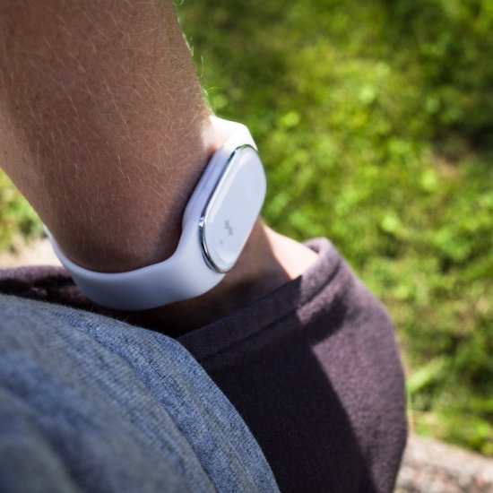 Digitalt myggarmband - Klicka på bilden för att stänga