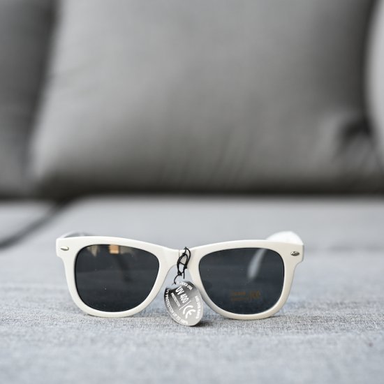 Vikbara solglasögon - Klicka på bilden för att stänga