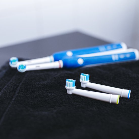 Tandborsthuvuden till Oral-B (12-pack) - Klicka på bilden för att stänga