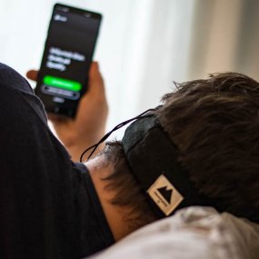 Sovhörlurar - Mjukt pannband med hörlurar Sovhörlurar - Mjukt pannband med hörlurar