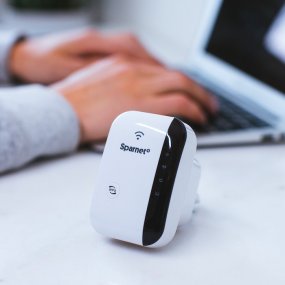 Wifi förstärkare - Förläng internet hemma Wifi förstärkare - Förläng internet hemma