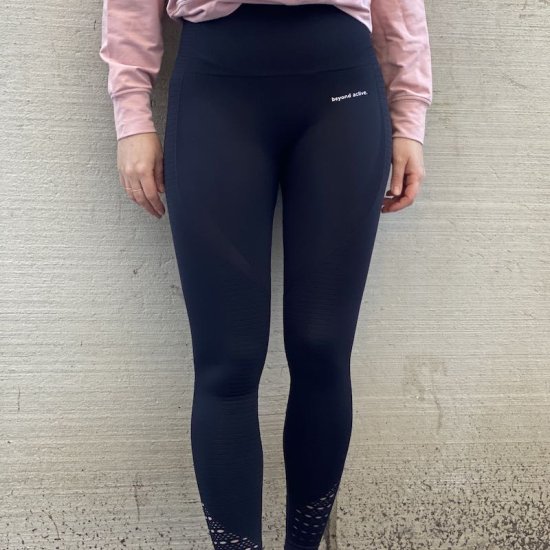 Tummy Control Leggings - Hög midja - Klicka på bilden för att stänga