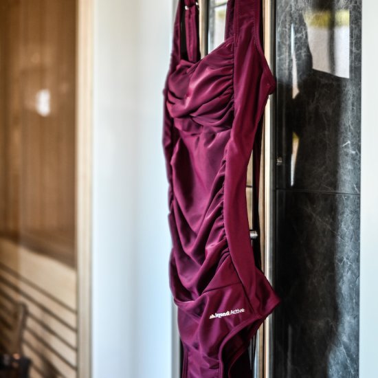 Formande baddräkt med Tummy Control - Klicka på bilden för att stänga