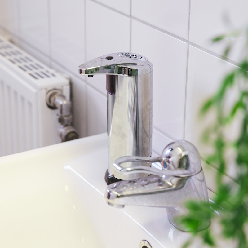 Automatisk tvålpump med sensor