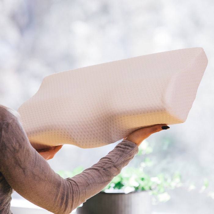Formande nackkudde med Memory Foam