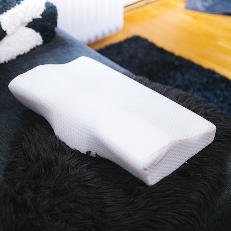 Formande nackkudde med Memory Foam