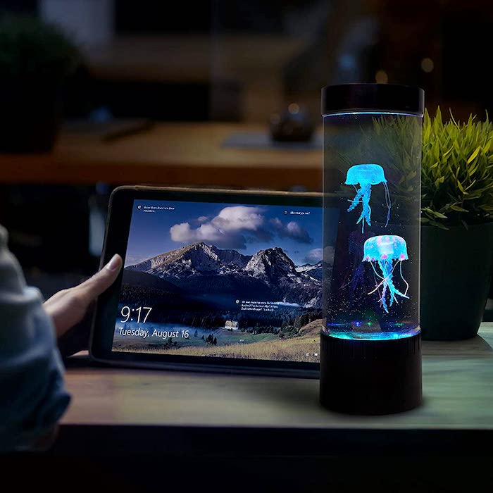 Manetlampa med effektfull LED-belysning