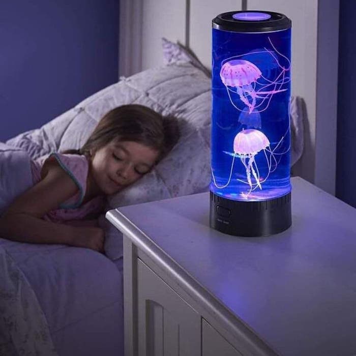 Manetlampa med effektfull LED-belysning